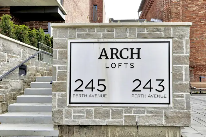 Arch Lofts