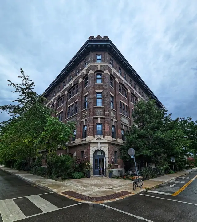 Argyle Lofts
