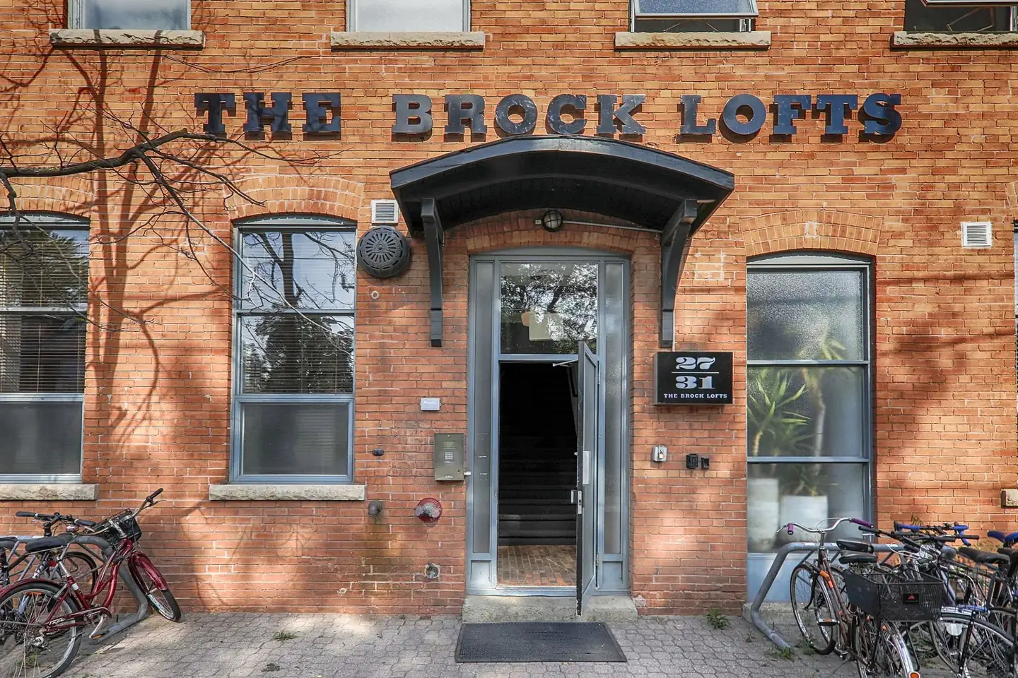 Brock Lofts, 27 Brock Ave