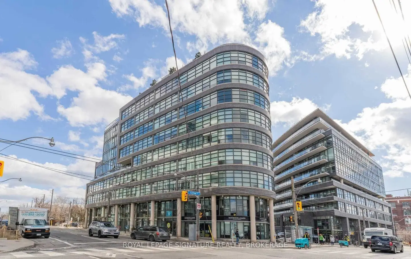 Flatiron Lofts, 1201 Dundas St E