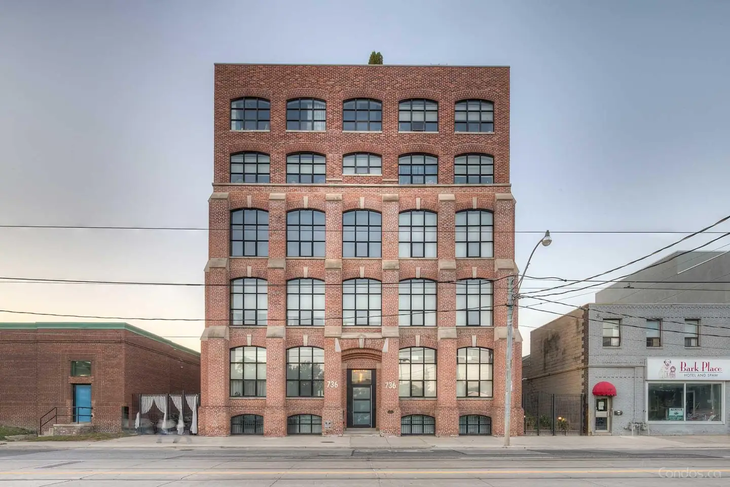 Tannery Lofts, 736 Dundas St E