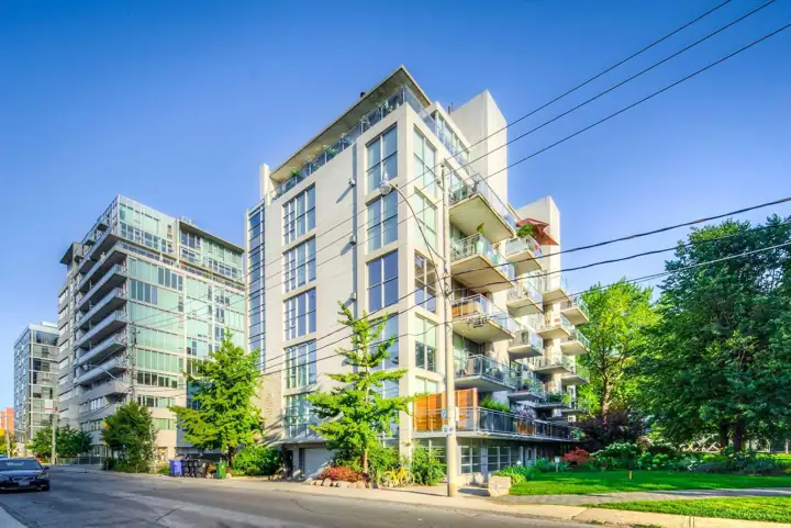 Twenty Niagara Lofts
